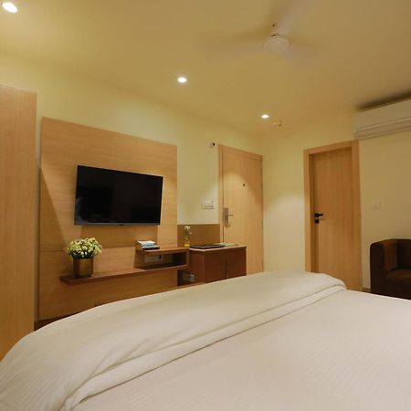 Hotel 16 Δελχί Εξωτερικό φωτογραφία