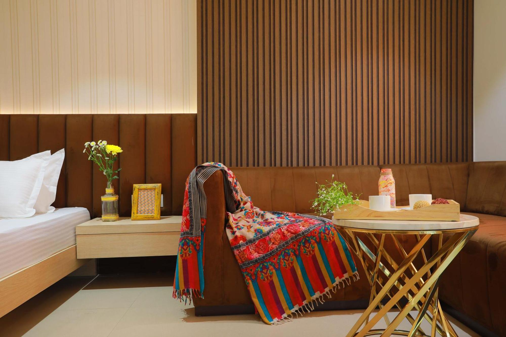 Hotel 16 Δελχί Εξωτερικό φωτογραφία